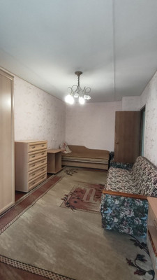 Продам трехкомнатную (3-комн.) квартиру, Крестецкая ул, 26, Старая Русса г