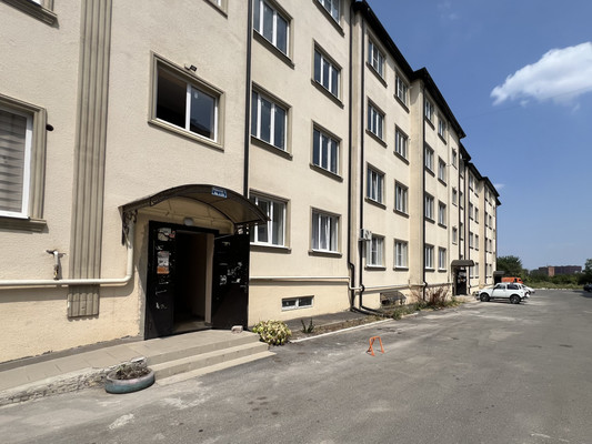 Продам однокомнатную (1-комн.) квартиру, Солнечная ул, 10к8, Нальчик г