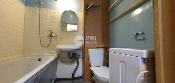 Продам однокомнатную (1-комн.) квартиру, Бакинская ул, 20, Москва г