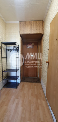 Продам однокомнатную (1-комн.) квартиру, Бакинская ул, 20, Москва г