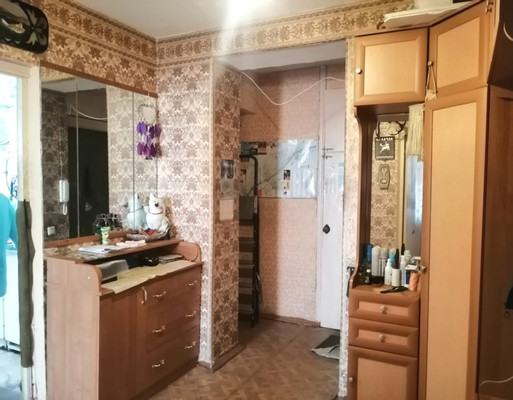 Продам трехкомнатную (3-комн.) квартиру, Октябрьская ул, 7, Переславль-Залесский г