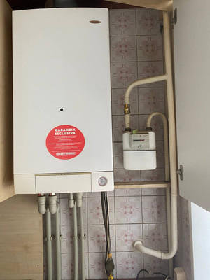 Продам двухкомнатную (2-комн.) квартиру, Кечкеметская ул, 91, Симферополь г