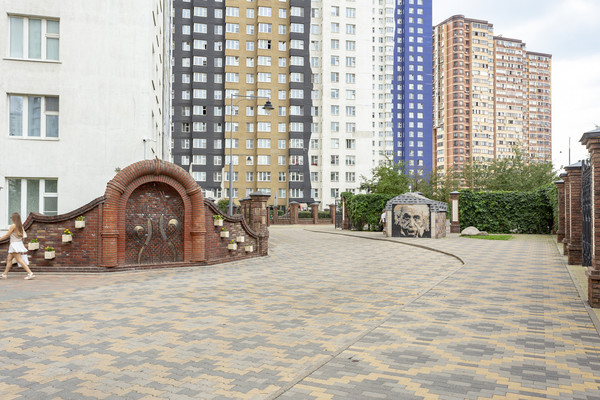 Продам однокомнатную (1-комн.) квартиру, Авангардная ул, 10, Красногорск г