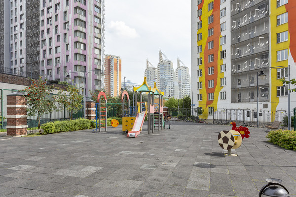 Продам однокомнатную (1-комн.) квартиру, Авангардная ул, 10, Красногорск г