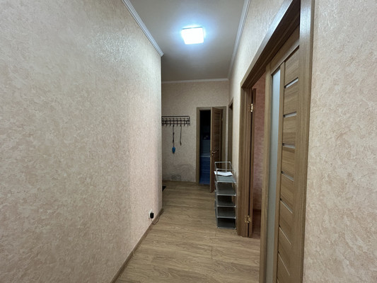 Продам двухкомнатную (2-комн.) квартиру, Залесская ул, 23ак1, Симферополь г