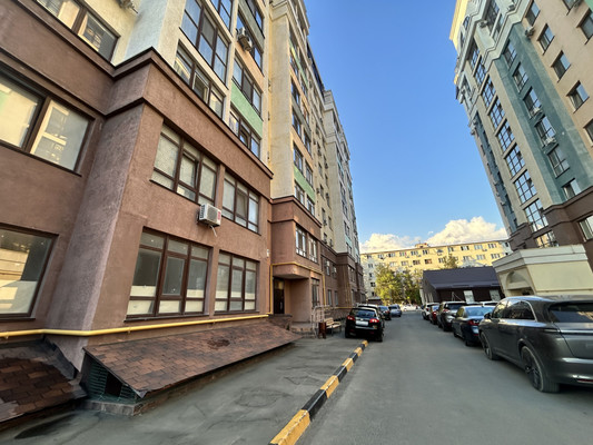 Продам двухкомнатную (2-комн.) квартиру, Залесская ул, 23ак1, Симферополь г