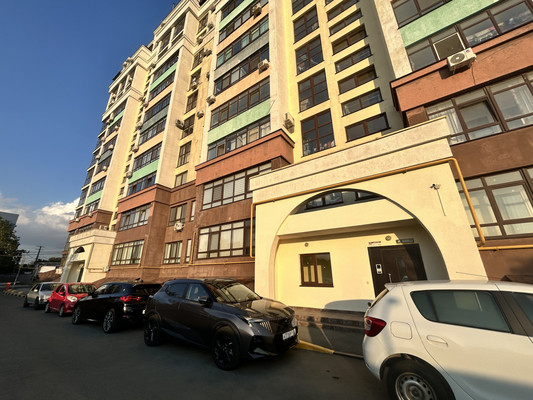 Продам двухкомнатную (2-комн.) квартиру, Залесская ул, 23ак1, Симферополь г