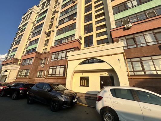 Продам двухкомнатную (2-комн.) квартиру, Залесская ул, 23ак1, Симферополь г