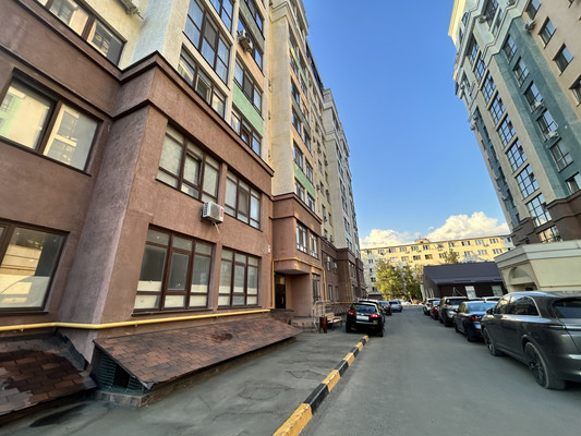 Продам двухкомнатную (2-комн.) квартиру, Залесская ул, 23ак1, Симферополь г