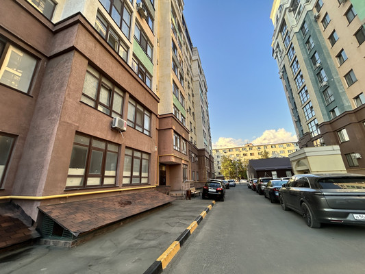 Продам двухкомнатную (2-комн.) квартиру, Залесская ул, 23ак1, Симферополь г