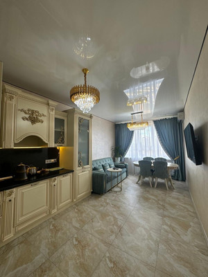 Продам трехкомнатную (3-комн.) квартиру, Мраморный пер, 36, Симферополь г