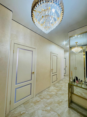 Продам трехкомнатную (3-комн.) квартиру, Мраморный пер, 36, Симферополь г