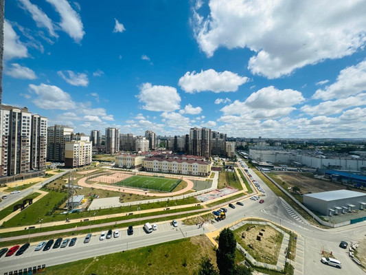 Продам трехкомнатную (3-комн.) квартиру, Мраморный пер, 36, Симферополь г