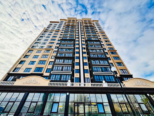 Продам трехкомнатную (3-комн.) квартиру, Мраморный пер, 36, Симферополь г