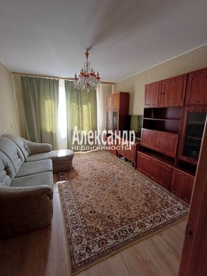 Продам трехкомнатную (3-комн.) квартиру, Шуваловский пр-кт, 59к1, Санкт-Петербург г