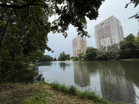 Продам трехкомнатную (3-комн.) квартиру, Московский пр-кт, 164, Калининград г