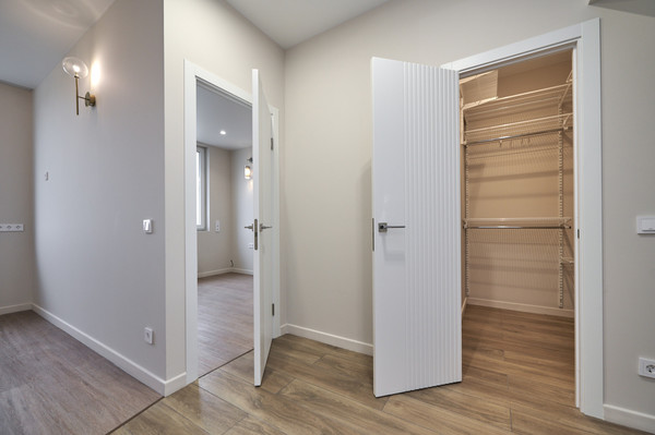 Продам однокомнатную (1-комн.) квартиру, Берёзовая аллея, 19к1, Москва г