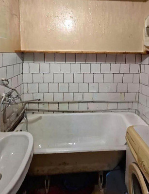 Продам двухкомнатную (2-комн.) квартиру, Генеральская ул, 9, Малореченское с