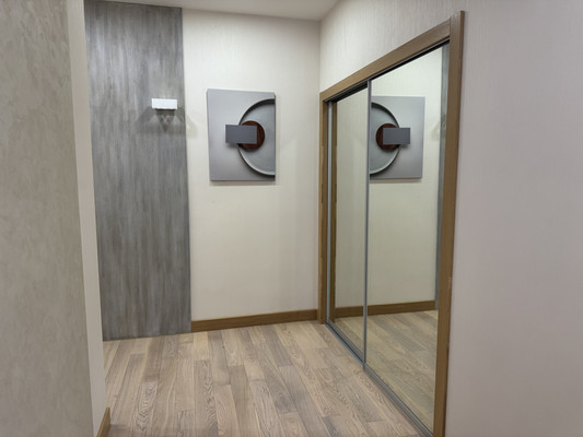 Продам двухкомнатную (2-комн.) квартиру, Кубанская Набережная ул, 23/1, Краснодар г