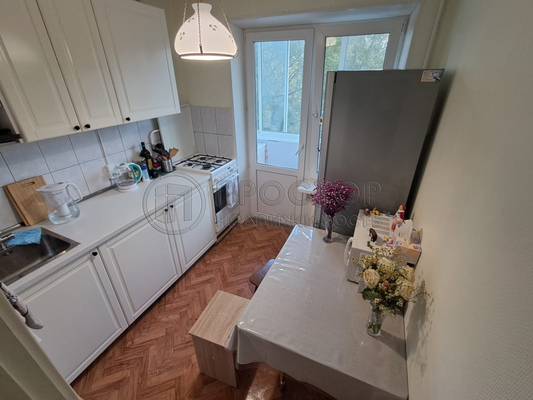Продам двухкомнатную (2-комн.) квартиру, Севанская ул, 46к1, Москва г