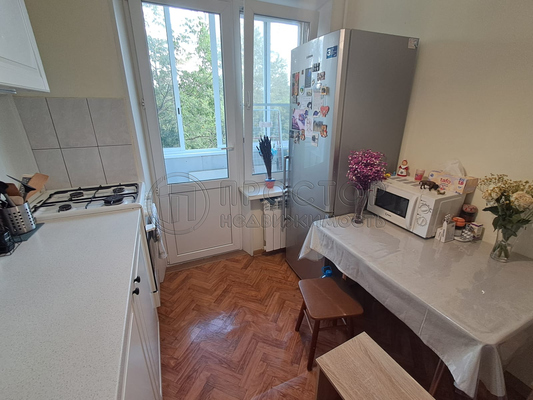 Продам двухкомнатную (2-комн.) квартиру, Севанская ул, 46к1, Москва г
