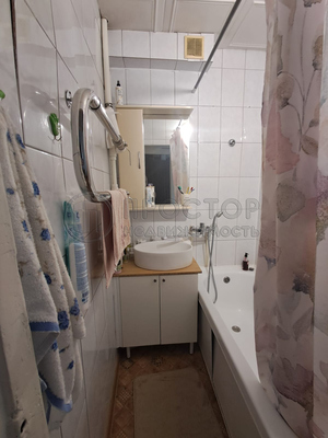 Продам двухкомнатную (2-комн.) квартиру, Севанская ул, 46к1, Москва г