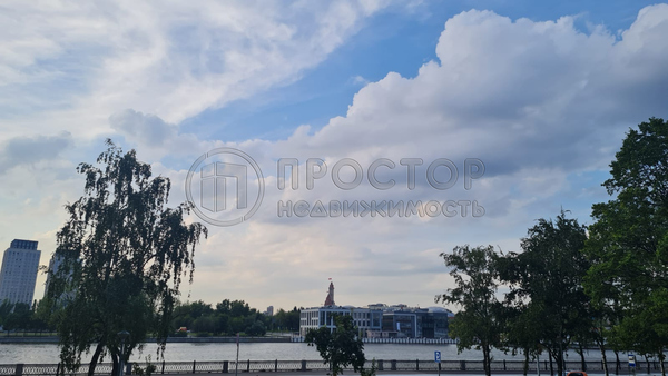 Продам трехкомнатную (3-комн.) квартиру, Нагатинская наб, 40/1, Москва г