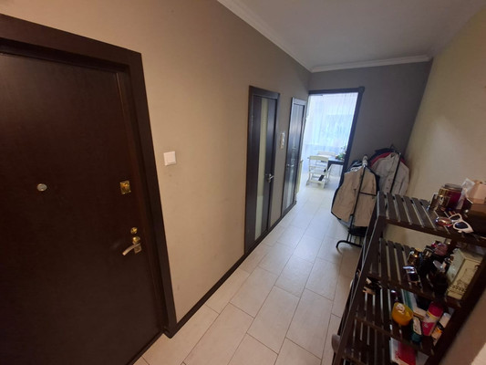 Продам трехкомнатную (3-комн.) квартиру, Батайский проезд, 17, Москва г