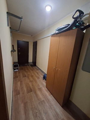 Продам трехкомнатную (3-комн.) квартиру, Батайский проезд, 17, Москва г