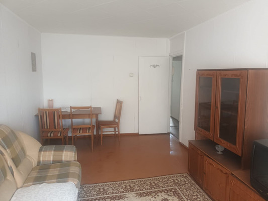 Продам двухкомнатную (2-комн.) квартиру, Дружбы проезд, 17, Ухта г