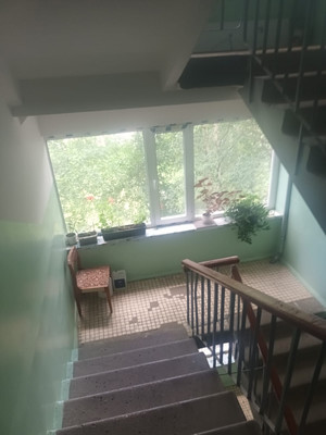 Продам двухкомнатную (2-комн.) квартиру, Дружбы проезд, 17, Ухта г