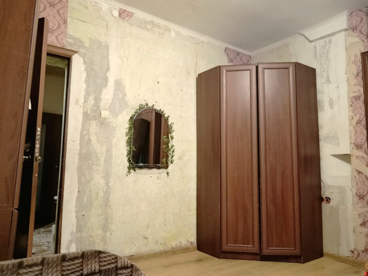 Продам двухкомнатную (2-комн.) квартиру, Березовая ул, 18, Калининград г