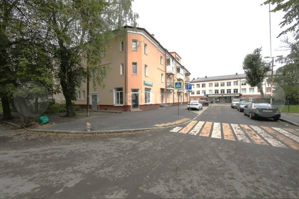 Продам двухкомнатную (2-комн.) квартиру, Березовая ул, 18, Калининград г