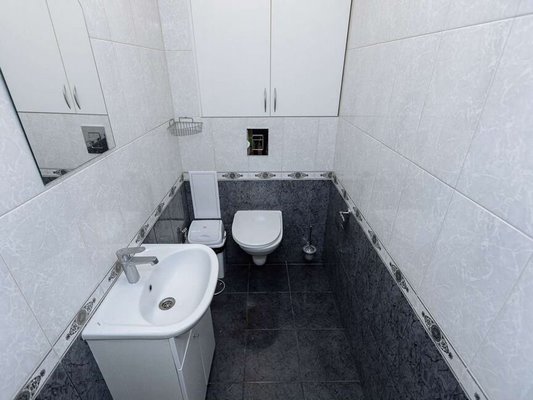 Продам двухкомнатную (2-комн.) квартиру, Потемкина ул, 20, Зеленоградск г