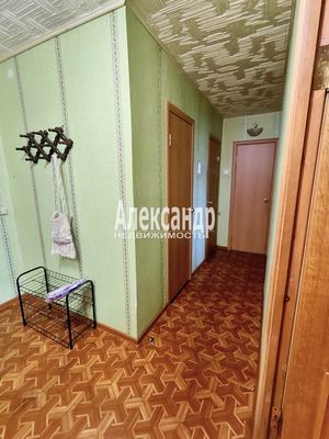 Продам однокомнатную (1-комн.) квартиру, Подвойского ул, 18к1, Санкт-Петербург г