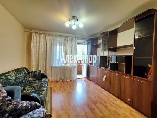 Продам однокомнатную (1-комн.) квартиру, Подвойского ул, 18к1, Санкт-Петербург г