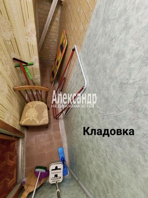 Продам однокомнатную (1-комн.) квартиру, Подвойского ул, 18к1, Санкт-Петербург г
