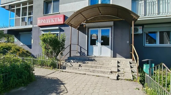 Продам коммерческое помещение 160 м2, Баженова ул, 13, Калининград г