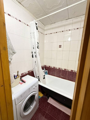 Продам двухкомнатную (2-комн.) квартиру, Школьная ул, 19, Пустоши п