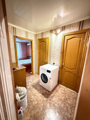 Продам двухкомнатную (2-комн.) квартиру, Школьная ул, 19, Пустоши п