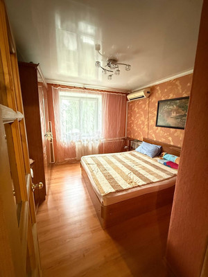 Продам двухкомнатную (2-комн.) квартиру, Школьная ул, 19, Пустоши п
