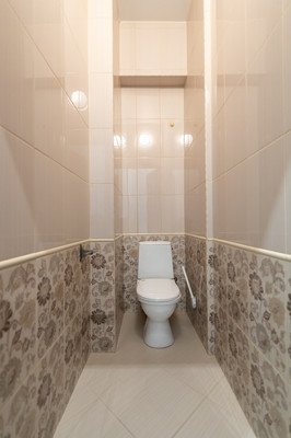 Продам трехкомнатную (3-комн.) квартиру, Ломоносовский пр-кт, 23, Москва г