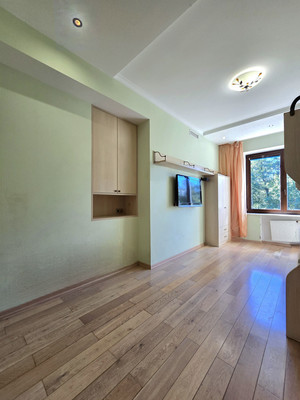 Продам трехкомнатную (3-комн.) квартиру, Рюхина ул, 12а, Санкт-Петербург г