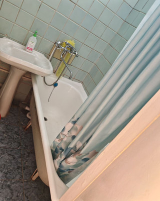 Продам трехкомнатную (3-комн.) квартиру, Новороссийская ул, 239, Анапа г