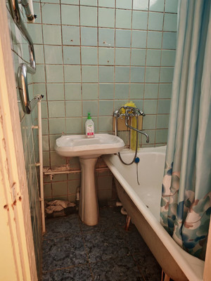 Продам трехкомнатную (3-комн.) квартиру, Новороссийская ул, 239, Анапа г