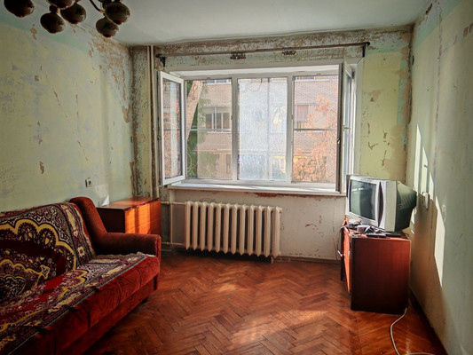 Продам трехкомнатную (3-комн.) квартиру, Новороссийская ул, 239, Анапа г
