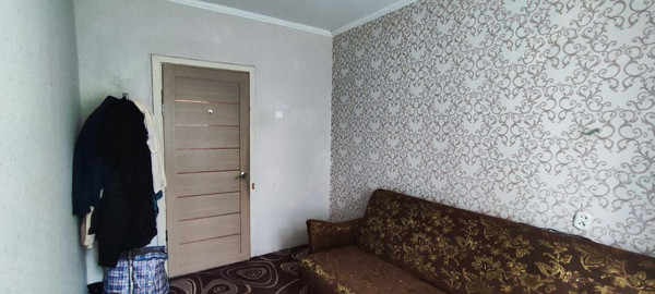 Продам двухкомнатную (2-комн.) квартиру, Дорожная ул, 3, Октябрьский рп