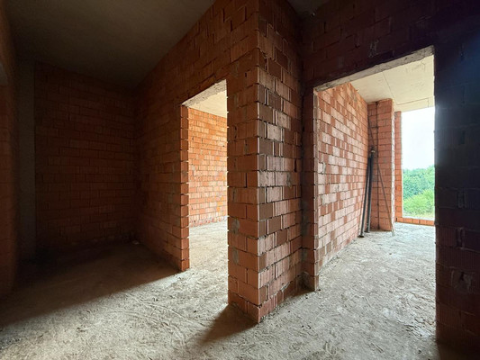 Продам трехкомнатную (3-комн.) квартиру, Солнечная ул, 7, Нальчик г