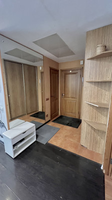 Продам трехкомнатную (3-комн.) квартиру, Красноармейская ул, 57, Нижний Тагил г