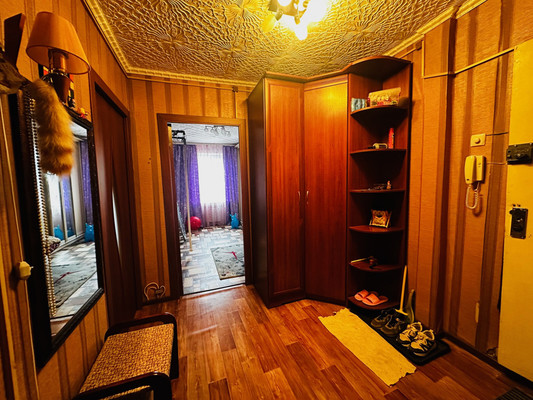 Продам трехкомнатную (3-комн.) квартиру, Разведчика Петрова ул, 4, Переславль-Залесский г